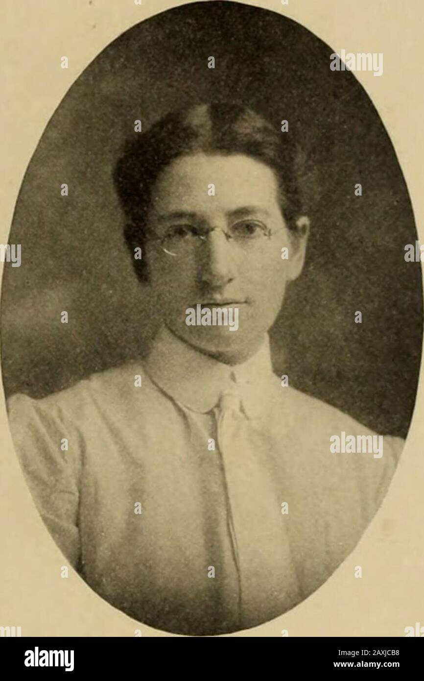 Skalpell: Das Jahrbuch von 1911 des Woman's Medical College of Pennsylvania. IlARTHA Tracy, M.D. Außerordentlicher Professor für Chemie und Direktor des Labors für Chemie. Frances C. VaxGasken, M. D., Clinical Professor of Medicine and Associate in Medicine. Stockfoto