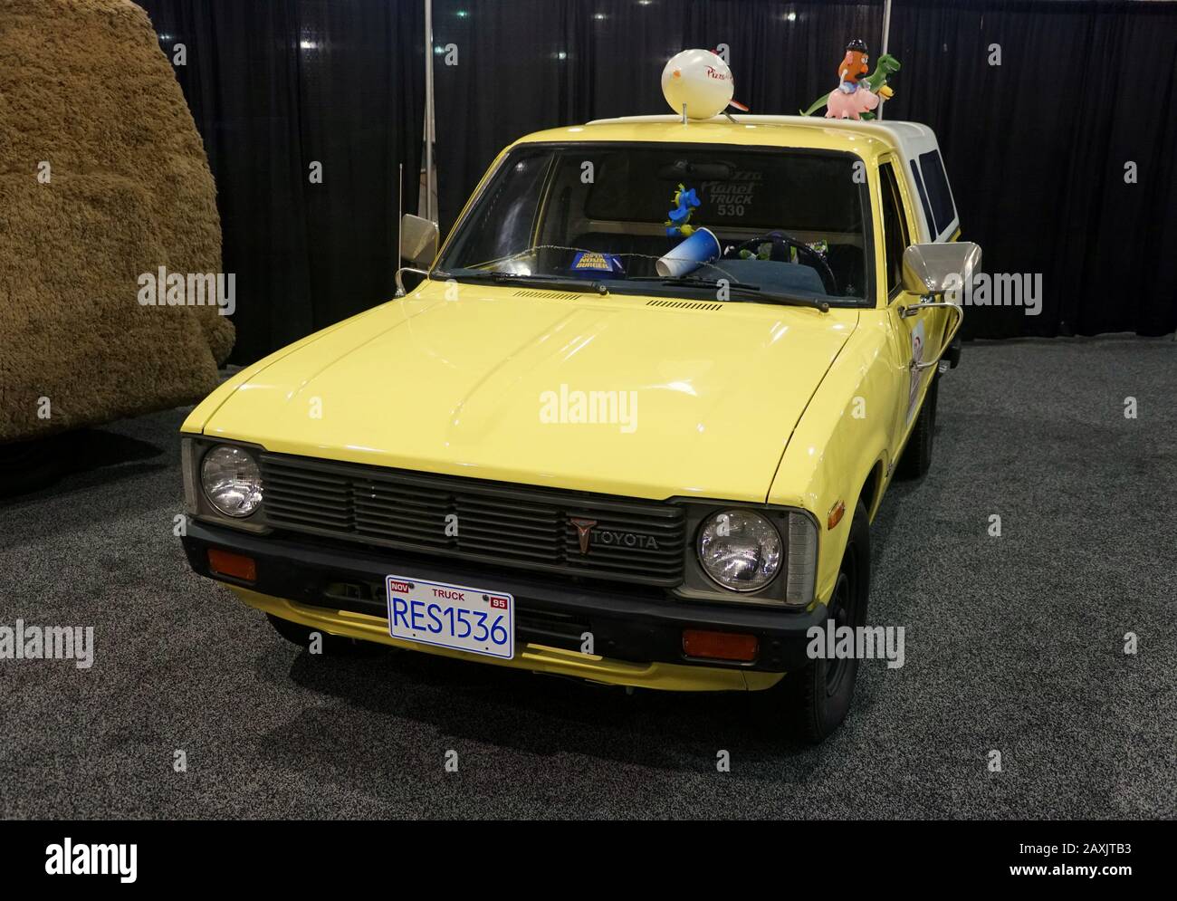 Philadelphia, Pennsylvania, USA - 9. Februar 2020 - Der Toyota Hilux Pizza Planet Truck 1979 im Film Toy Story Stockfoto