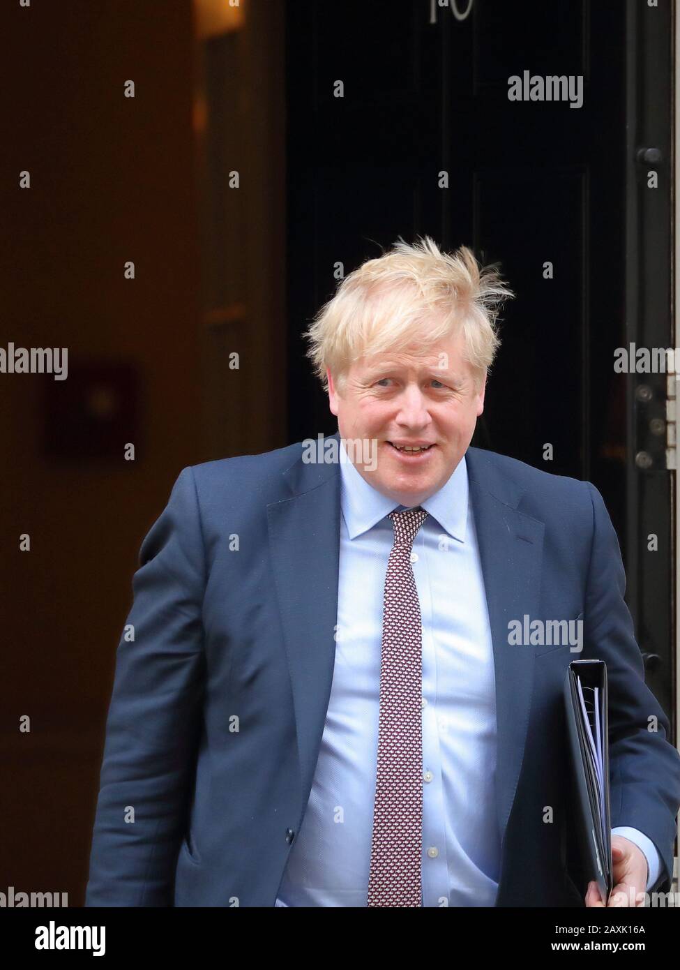 London, Großbritannien, 11.. Februar 2020, nach der wöchentlichen Kabinettssitzung verließ Premierminister Boris Johnson die Downing Street. Stockfoto