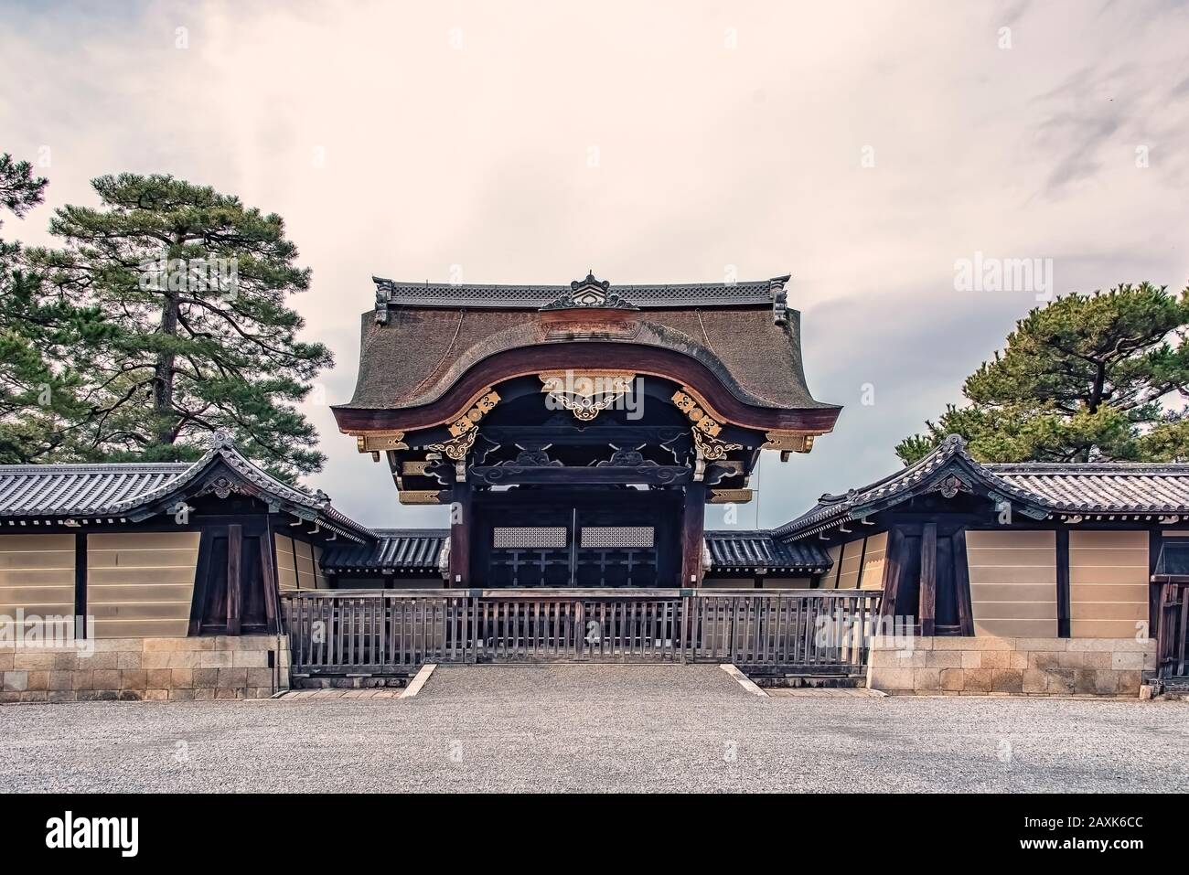 Kyoto Kaiserpalast tagsüber Stockfoto