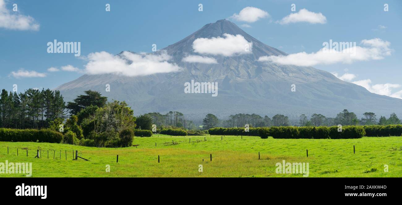 Mount Taranaki, in der Nähe von Statford, Taranaki, Nordinsel, Neuseeland, Oceania Stockfoto