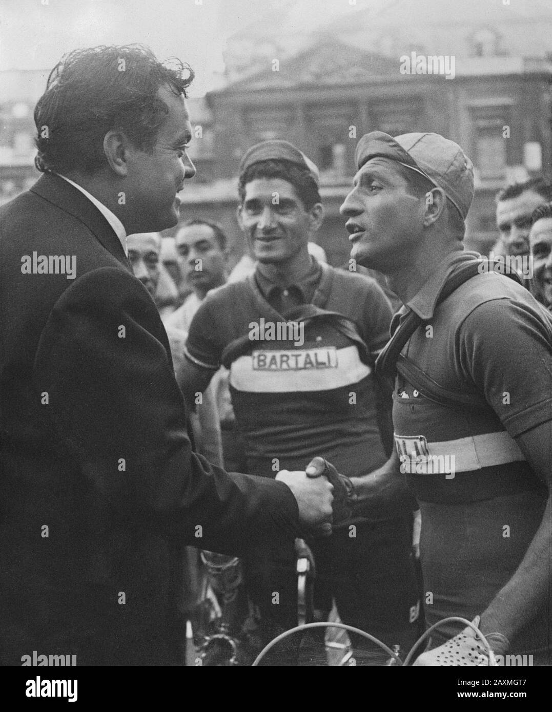 Radfahrer Bartali im Gespräch mit Orson Welles Stockfoto