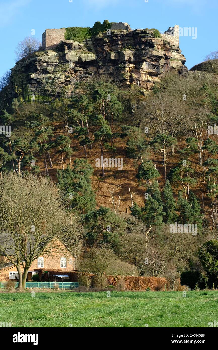 Beeston Castle, Mauerwerk, Monument, Rocky Crag, Curtain Walls, Royal Castle, Fortification, Ruins, History, Beeston, Cheshire UK Stockfoto