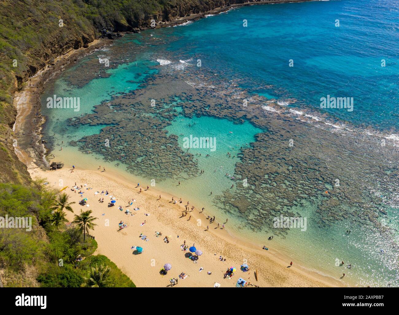Waikiki bay water Fotos und Bildmaterial in hoher Auflösung Alamy