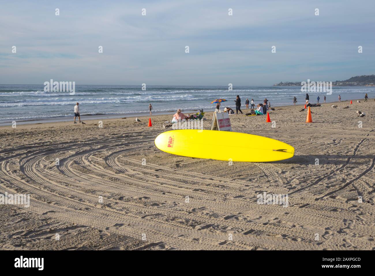 Küstenszene am Mission Beach vor Sonnenuntergang. San Diego, CA, USA. Stockfoto