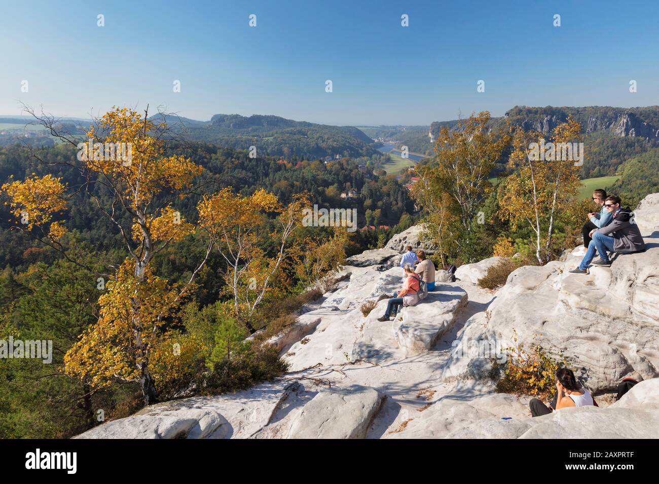 Blick vom Gamrig ins Elbtal, Rathen, Elbsandsteingebirge, Nationalpark Sächsischen Schweiz, Sachsen, Deutschland Stockfoto