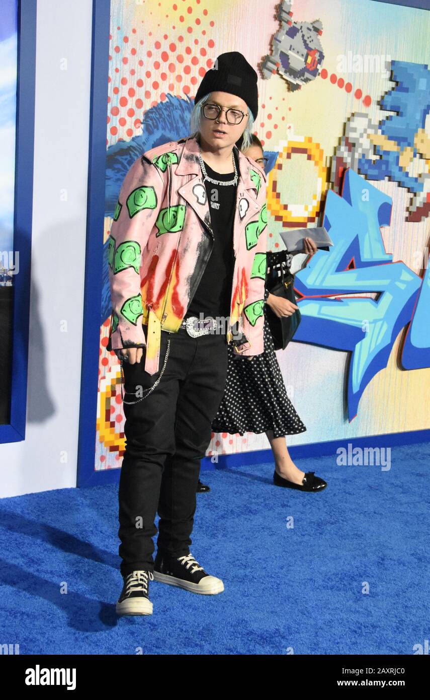 Westwood, Kalifornien, USA 12. Februar 2020 Rapper Sueco The Child besucht Paramount Pictures' 'Sonic The Hedgehog' Special Screening am 12. Februar 2020 im Regency Village Theatre in Westwood, Kalifornien, USA. Foto von Barry King/Alamy Live News Stockfoto