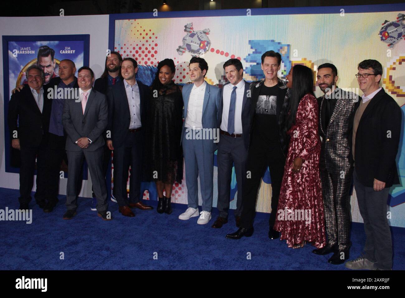 Los Angeles, Kalifornien, USA. Februar 2020. Natasha Rothwell, Ben Schwartz, Jim Carrey, Tika Sumpter, Lee Majdoub 12.02.2020 "Sonic The Hedgehog" Special Screening im Regency Village Theatre in Los Angeles, CA Photo von Izumi Hasegawa/HollywoodNewsWire.Co Credit: Hollywood News Wire Inc./Alamy Live News Stockfoto