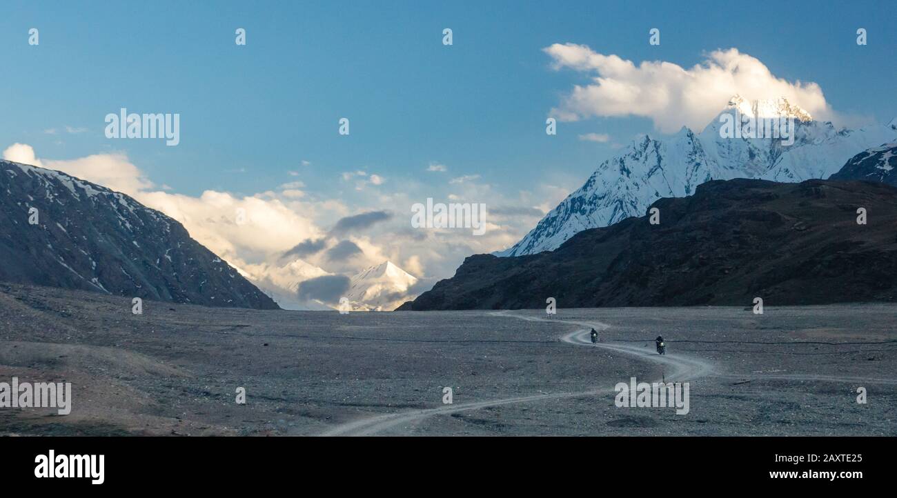 Motorräder auf dem Himalaya Stockfoto
