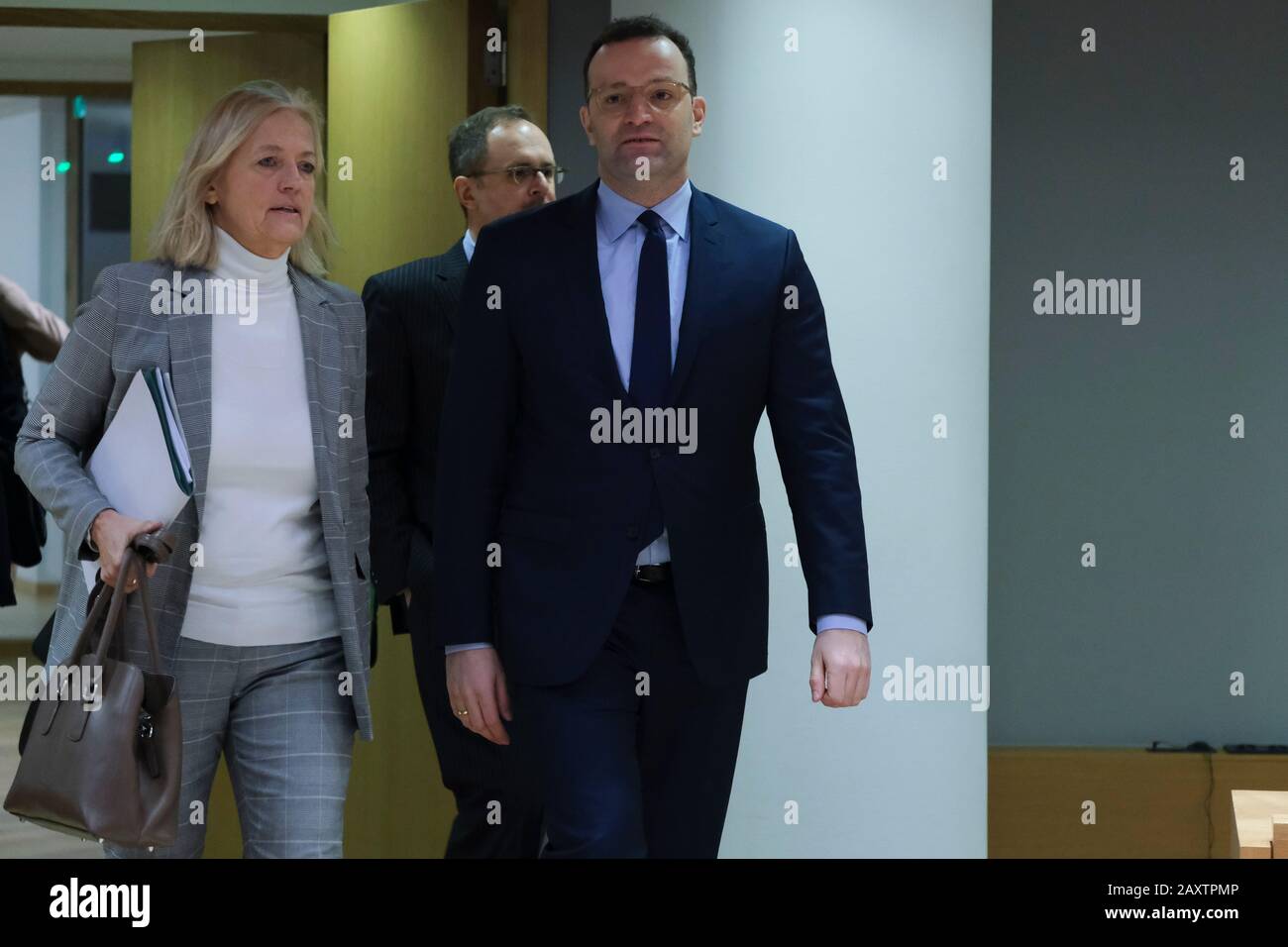 Brüssel, Belgien. Februar 2020. Bundesgesundheitsminister Jens Spahn nimmt an einem Sondertreffen der europäischen Gesundheitsminister zur Coronavirus-Krise Teil. Credit: Alexandros MICHAILIDIS/Alamy Live News Stockfoto