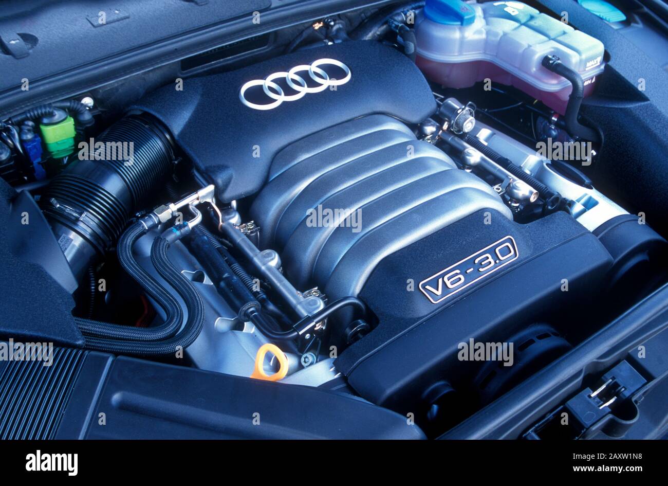 2000 Audi V6 3.0 Benzinmotor. Stockfoto