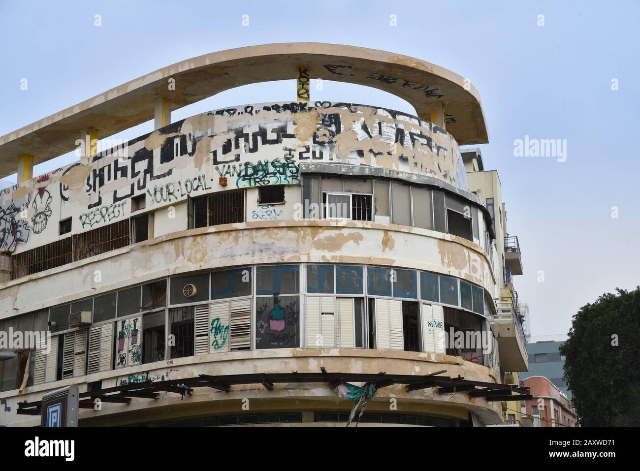 Gebäude im Bauhausstil in Tel Aviv Stockfoto