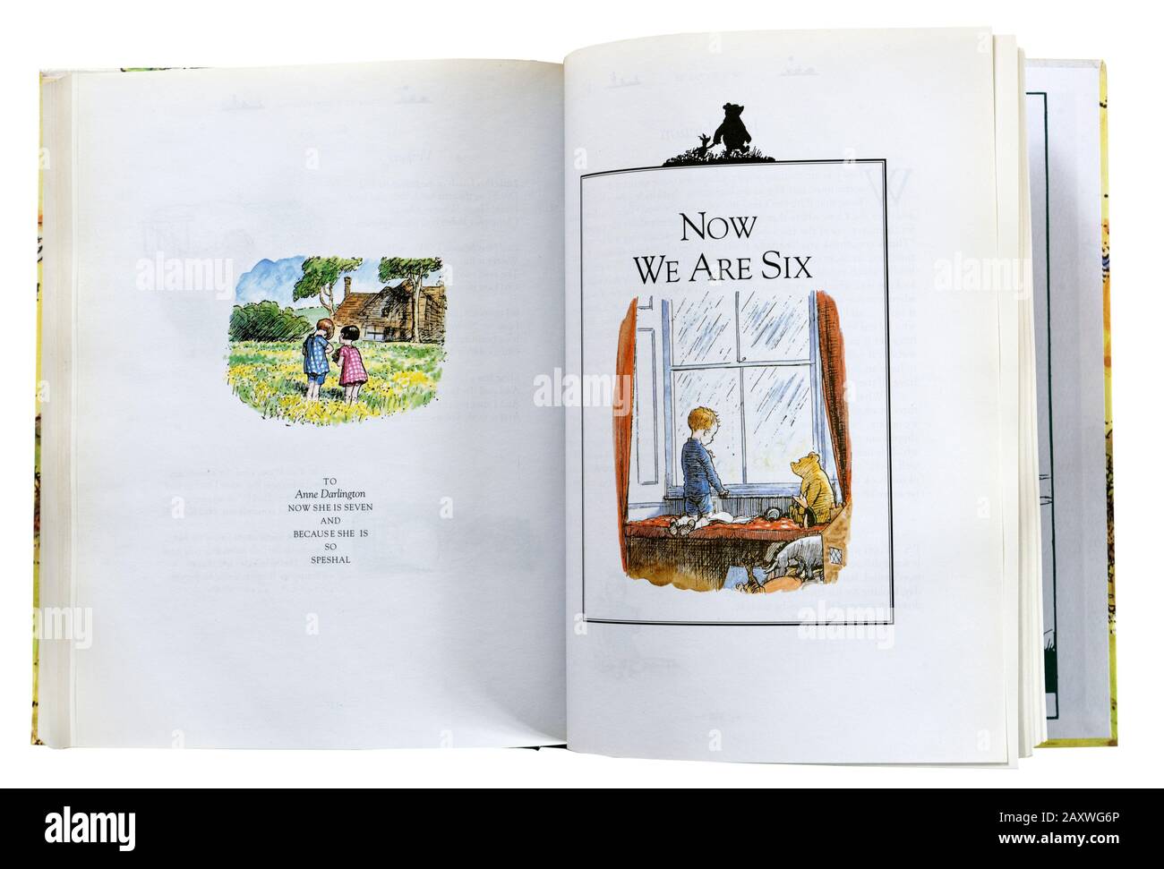 Das Titelblatt EINER AMilne's Now We Are Six in a Winnie The Pooh Kollektion Stockfoto