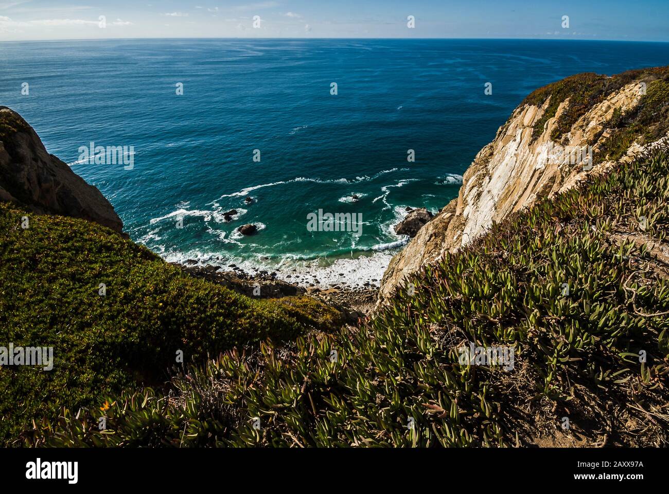 Cabo da Roca (ist ein kap, das den westlichsten Punkt des Sintra-Gebirges, des portugiesischen Festlandes, des europäischen Festlandes, bildet. Stockfoto