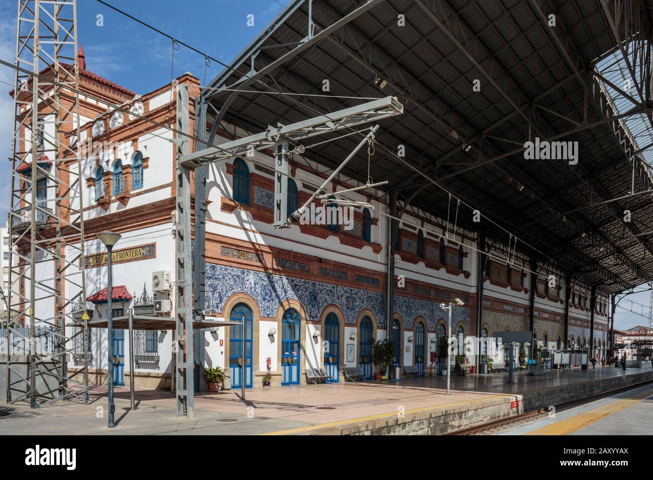 Historischer Bahnhof in Jerez de la Frontera, entworfen von Anibal Gonzales und eingeweiht im Jahre 1863, Spanien Stockfoto