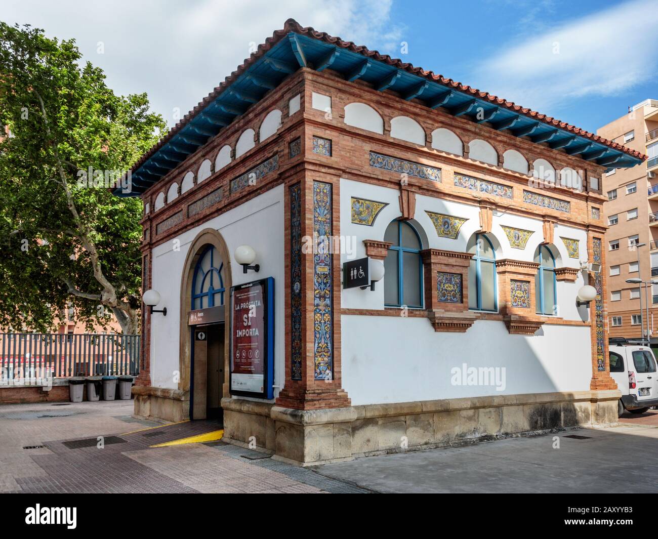 Historischer Bahnhof in Jerez de la Frontera, entworfen von Anibal Gonzales und eingeweiht im Jahre 1863, Spanien Stockfoto