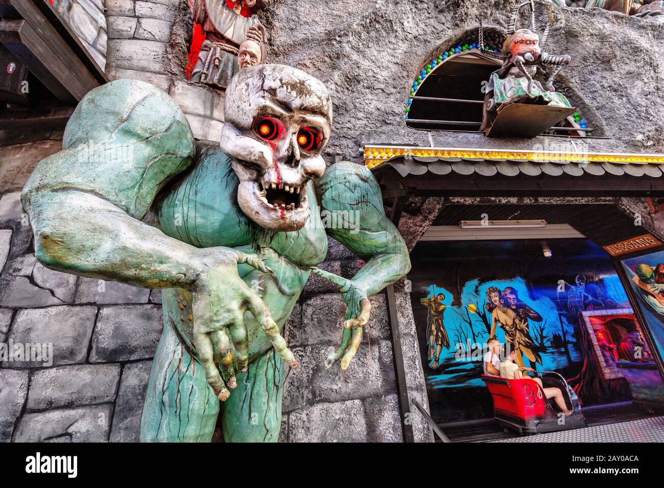 Juli 2019, Wien, Österreich: Haus der Horror-Attraktion im Wiener Prater-Vergnügungspark Stockfoto