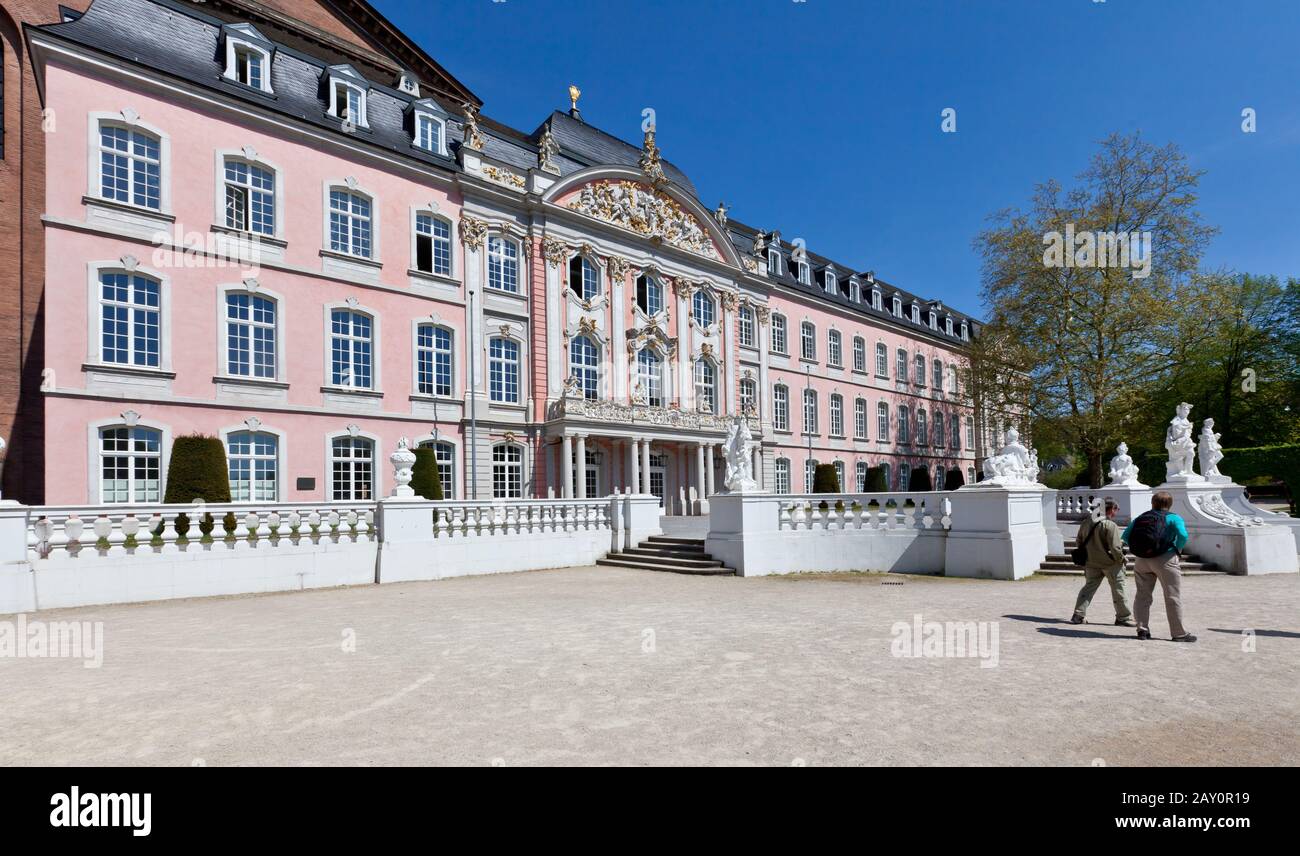 Wahlrenaissance und Rokoko-Palast der Stadt Trier Stockfoto