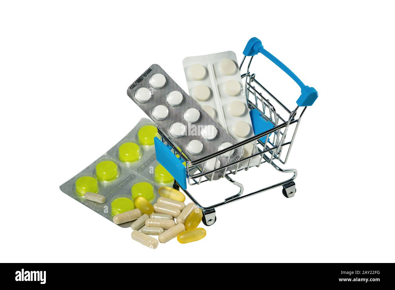 Medizinische Pillen in Blisterpackungen in einem Warenkorb isoliert auf weißem Hintergrund. Stockfoto