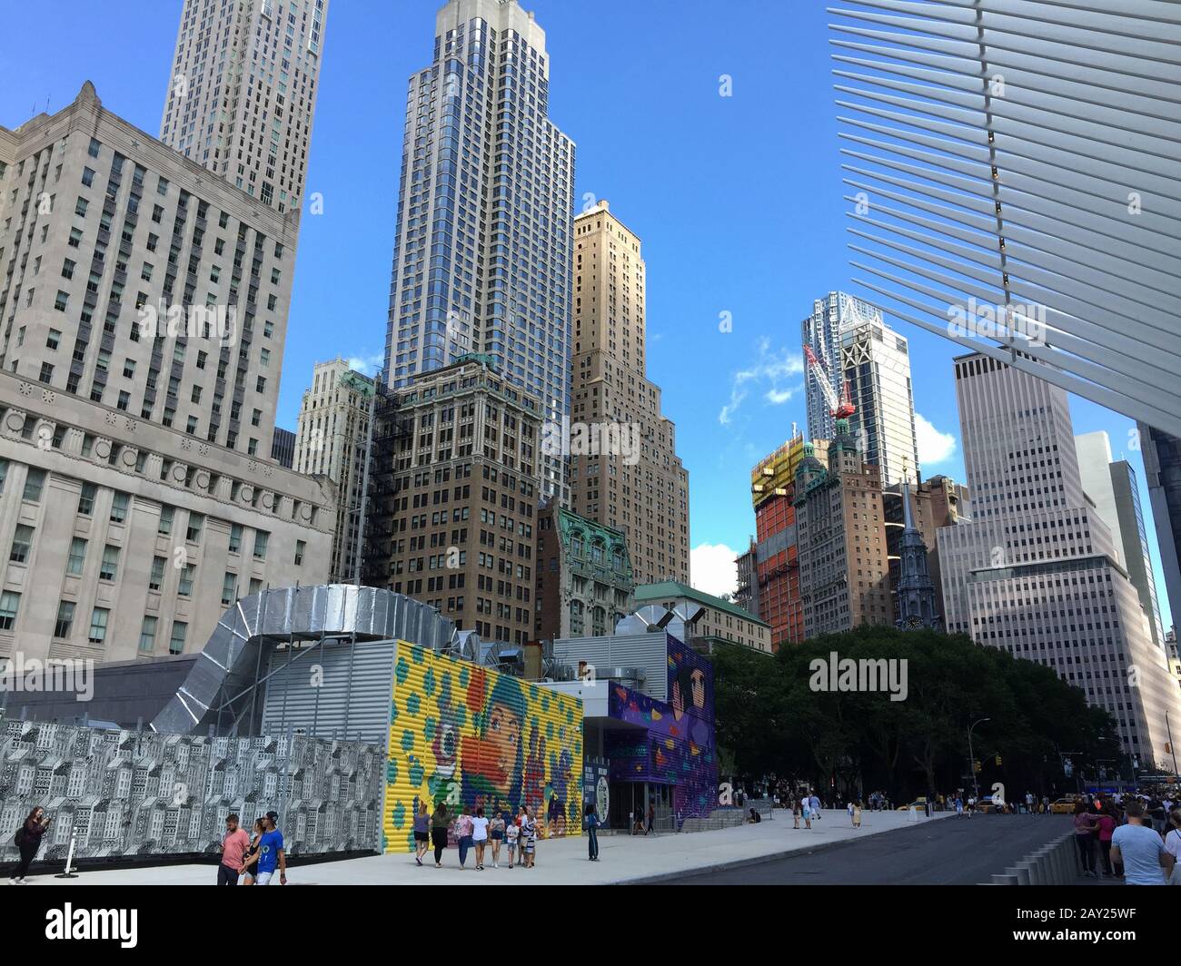 New York, USA - 20. August 2018: Blick auf das Gebiet des 2 World Trade Centers (auch bekannt als 200 Greenwich Street), ein Wolkenkratzer, der im Rahmen des gebaut wird Stockfoto