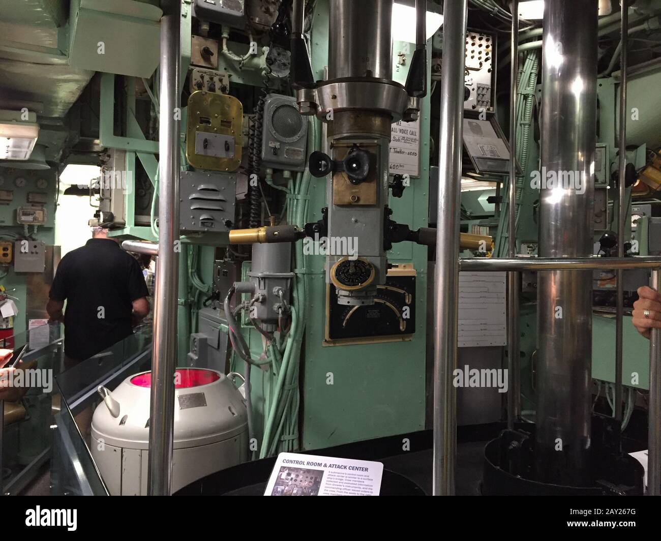 New York, USA - 20. August 2018: Innenräume der USS Growler SSG-57. Ausstellung "Intrepid Sea, Air and Space Museum". Stockfoto