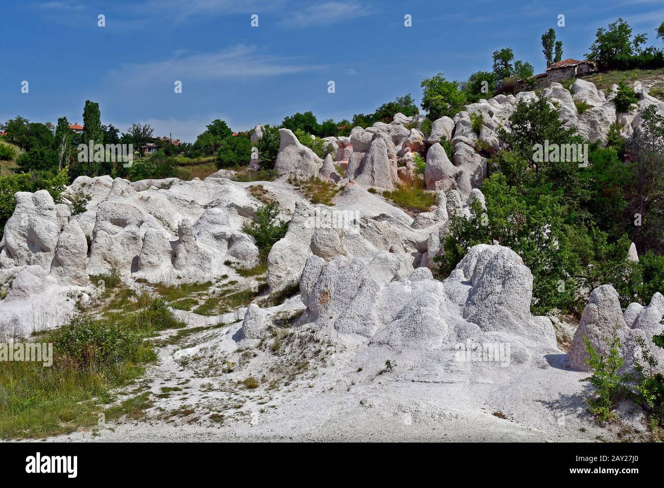 Bulgarien, Rock Formation namens der Stein Hochzeit aka Versteinerte Hochzeit, ein natürliches Phänomen im Zimzelen Dorf Stockfoto