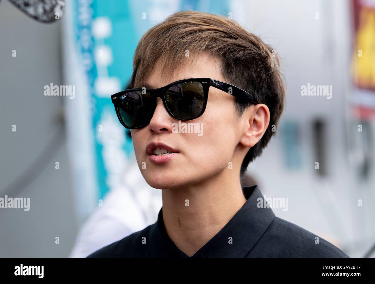 Hongkong, Hongkong SAR, CHINA: 16. Juni 2019.Sängerin Denise Ho schließt sich dem Protest an. Denise Ho, Kantopop-Sängerin und Pro-Demokratie-Sozialaktivistin, ist bla Stockfoto