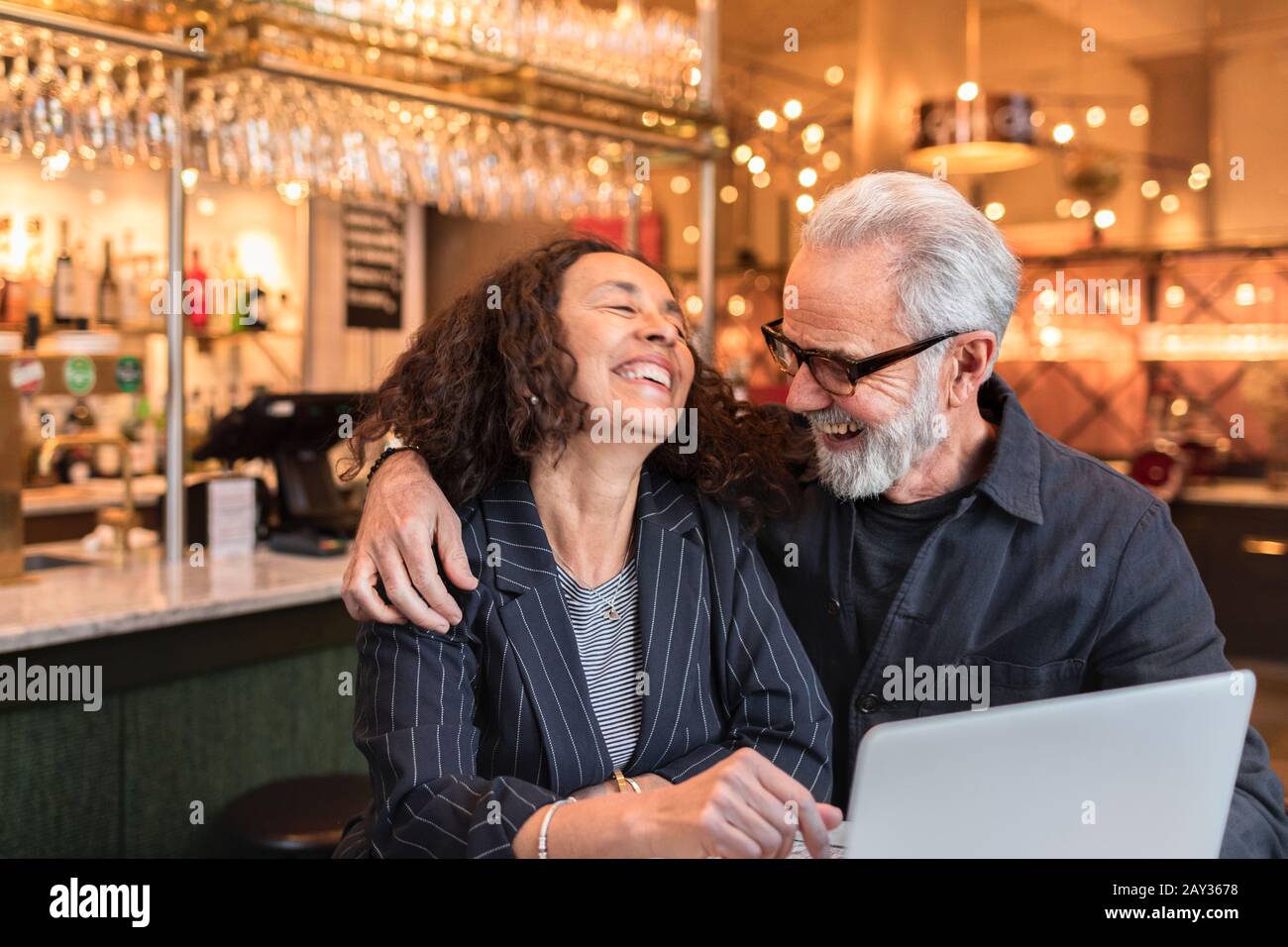 Älteres Paar im café Stockfoto