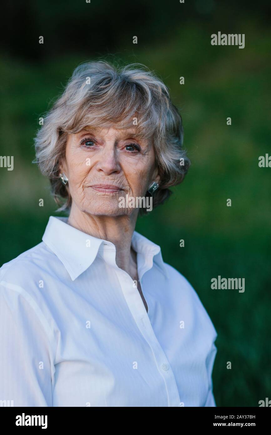 Porträt von senior Frau Stockfoto