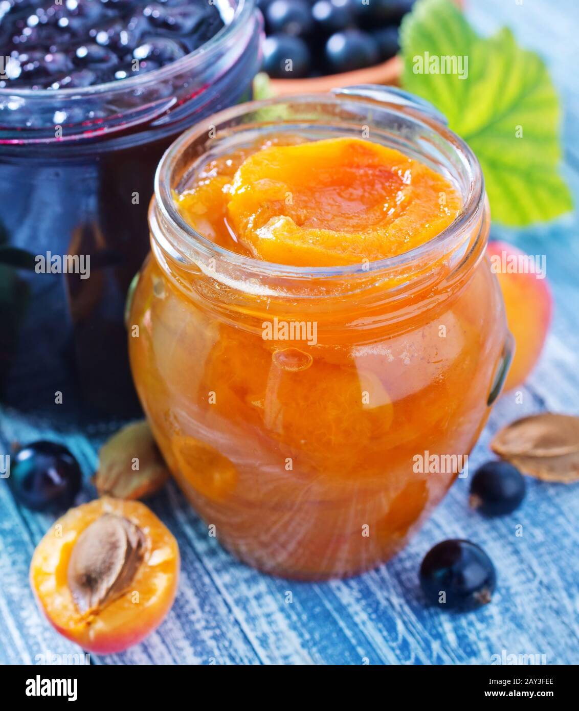 Marmelade in Banken Stockfoto