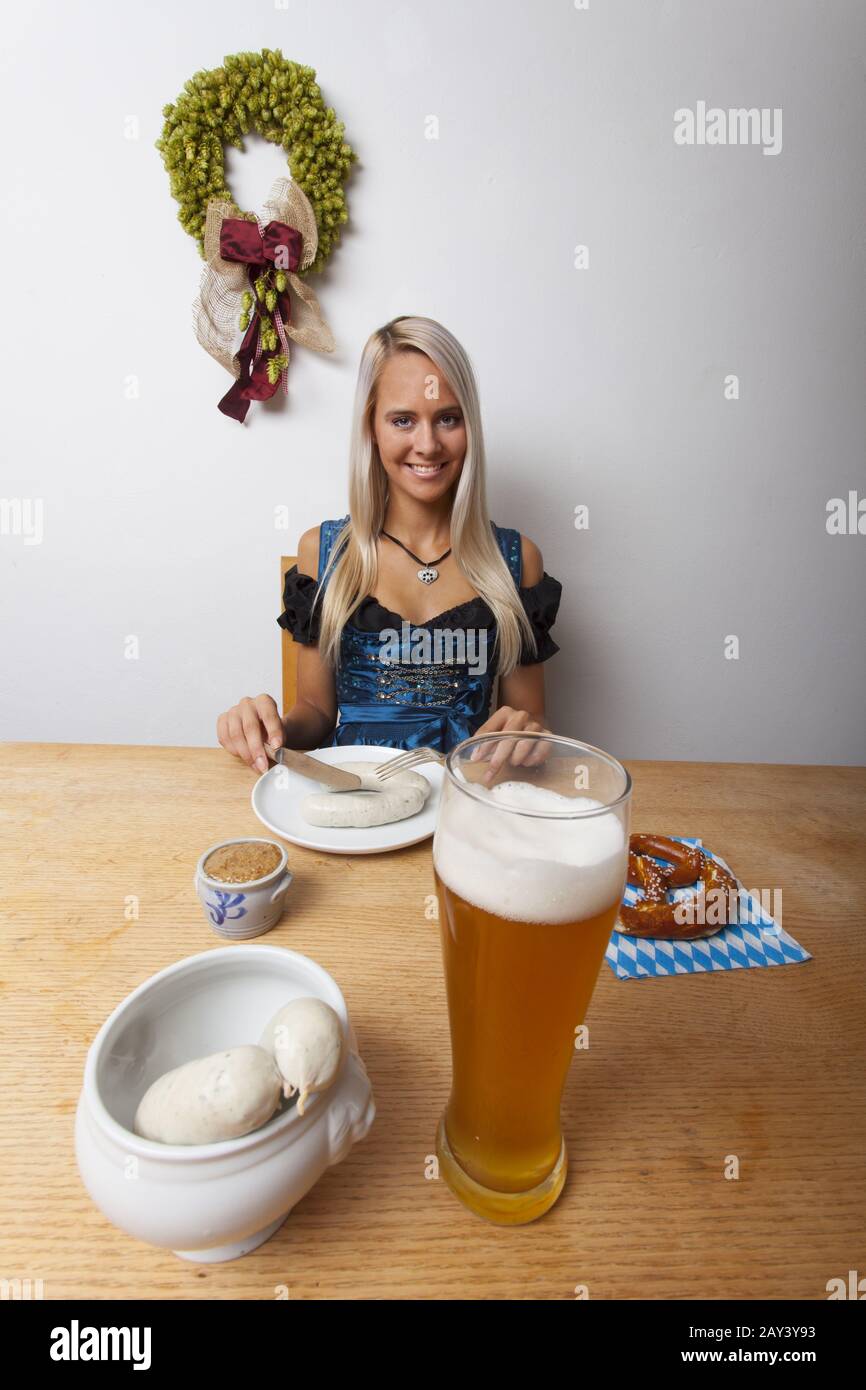 Bayerisches Weizenbier Stockfotos und -bilder Kaufen - Alamy