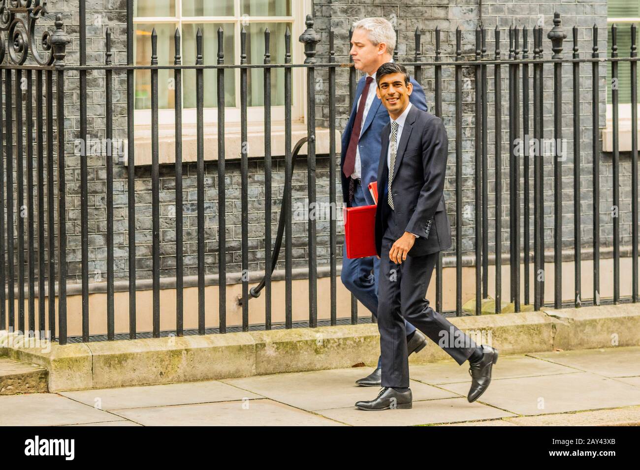 London, Großbritannien. Februar 2020. RT Hon Rishi Sunak Abgeordneter wurde zum Schatzkanzler ernannt - die Minister treffen nach der Umbesetzung von Boris Johnson, Downing Street, zum ersten Kabinettstreffen ein. Credit: Guy Bell/Alamy Live News Stockfoto
