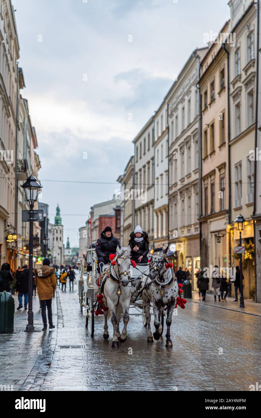 Pferd und Kutsche in Krakow, Polen Stockfoto