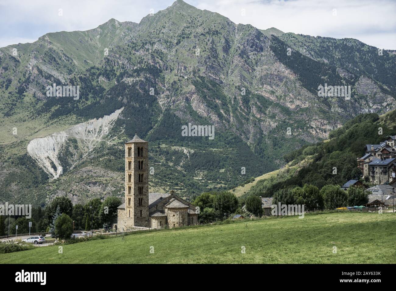 Romanische Kirchen im Dorf Taull in den spanischen Pyrenäen, Zwölftes Jahrhundert Stockfoto