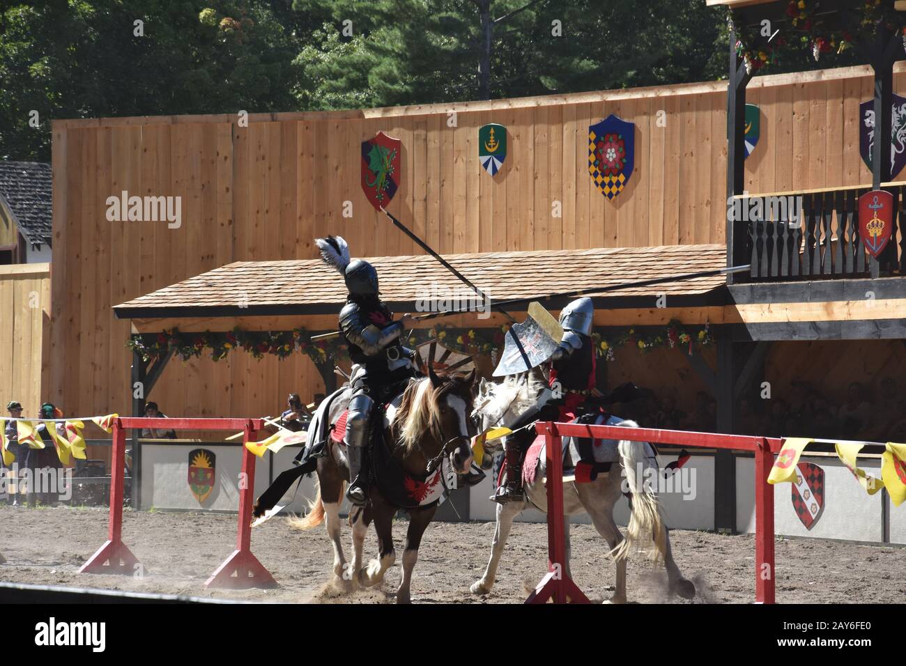 Die Joust-Show auf der Renaissance faire 2016 im Tuxedo Park, Staat New York Stockfoto