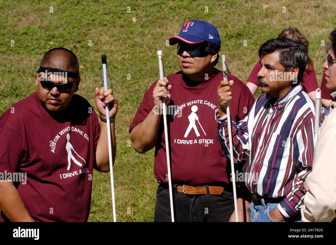 Austin, Texas 14OCT04: White Cane Safety Day für blinde Schüler der Texas School for the Blind and Sehbehinderten, Förderung der Sicherheit auf öffentlichen Straßen. ©Bob Daemmrich Stockfoto