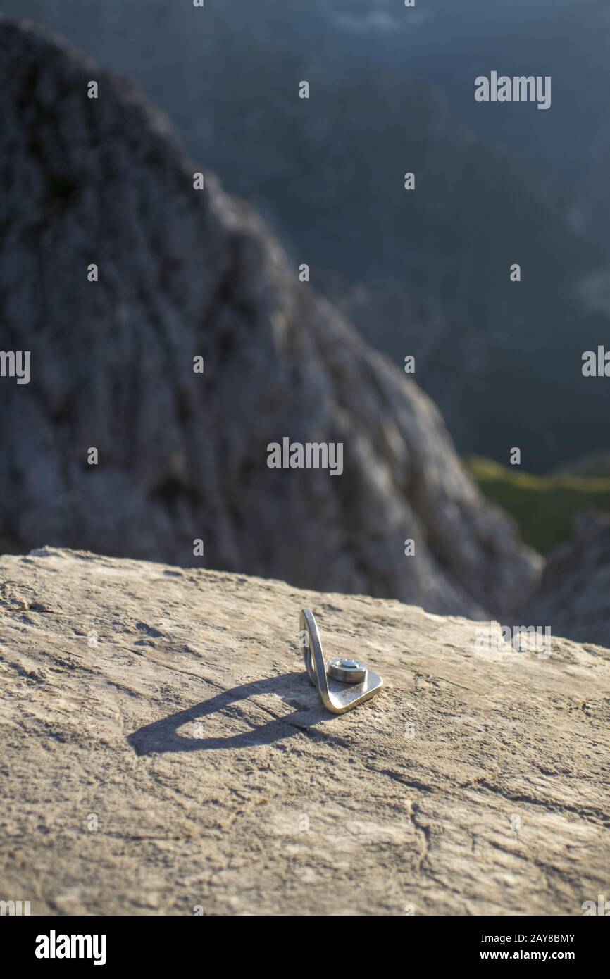 Kletterhaken in den deutschen Alpen Stockfoto