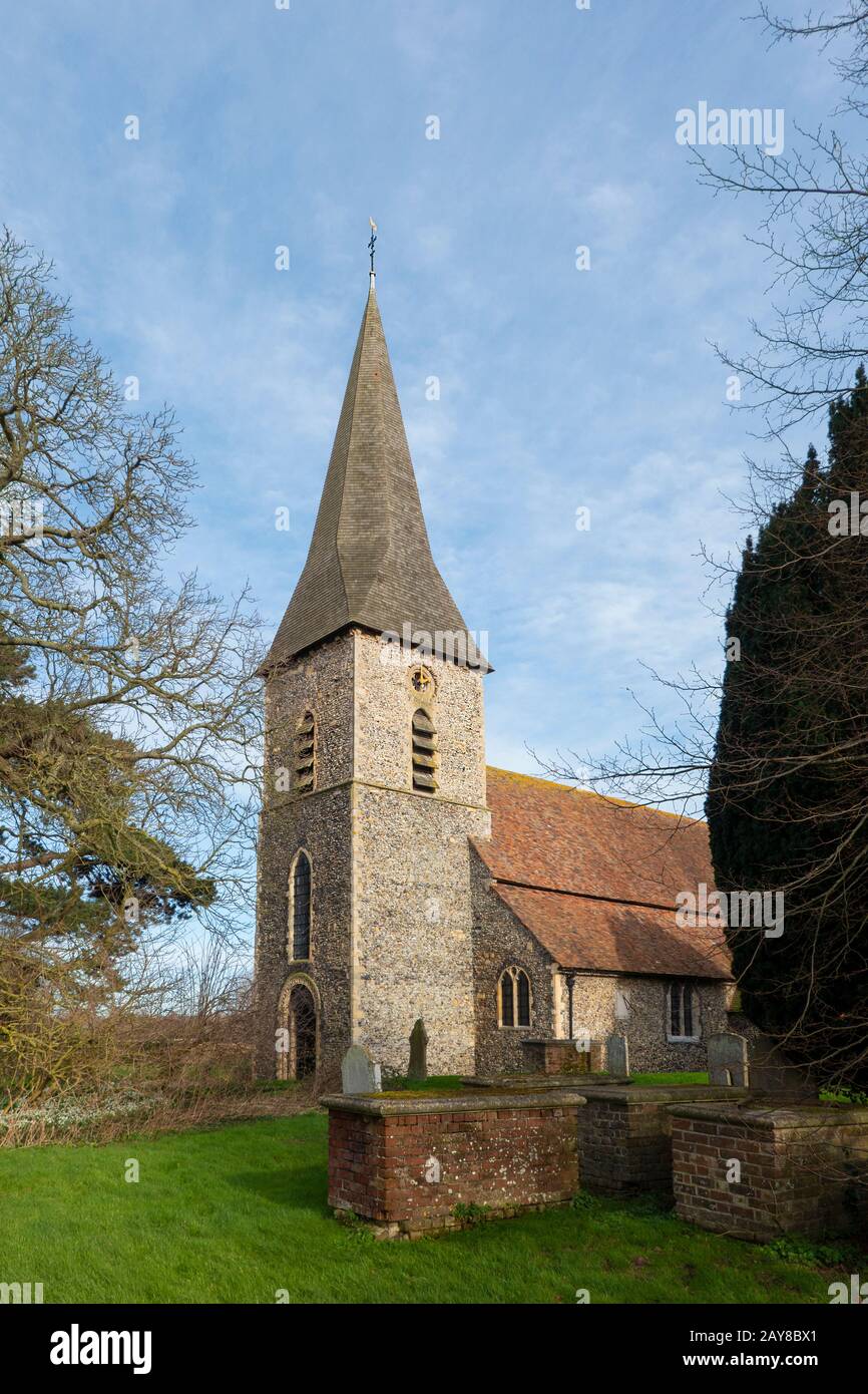 St. Johns Church, Ickham, Village, Kent, England.in.Winter Stockfoto