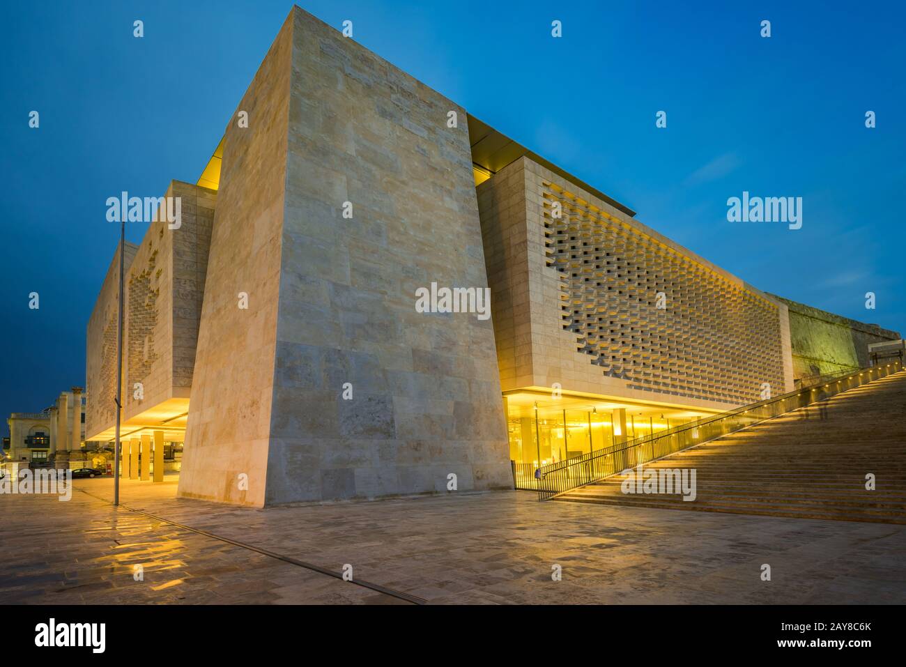 Parlament von Malta in Valletta, europäische Kulturhauptstadt Stockfoto