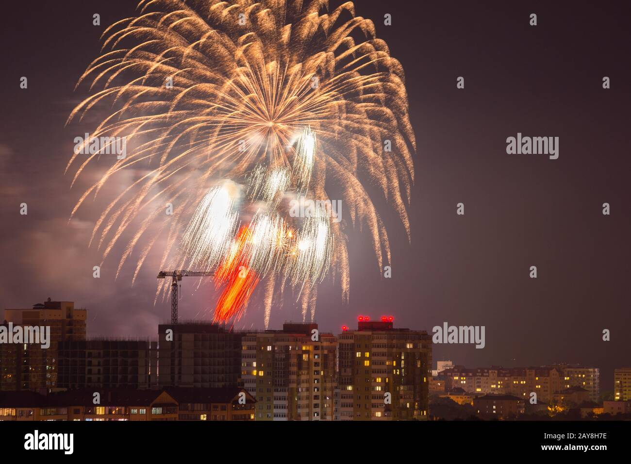 Salut zu Ehren der Tag des Sieges Feier am 9. Mai 2018 in der Held der Stadt Anapa, Russland Stockfoto