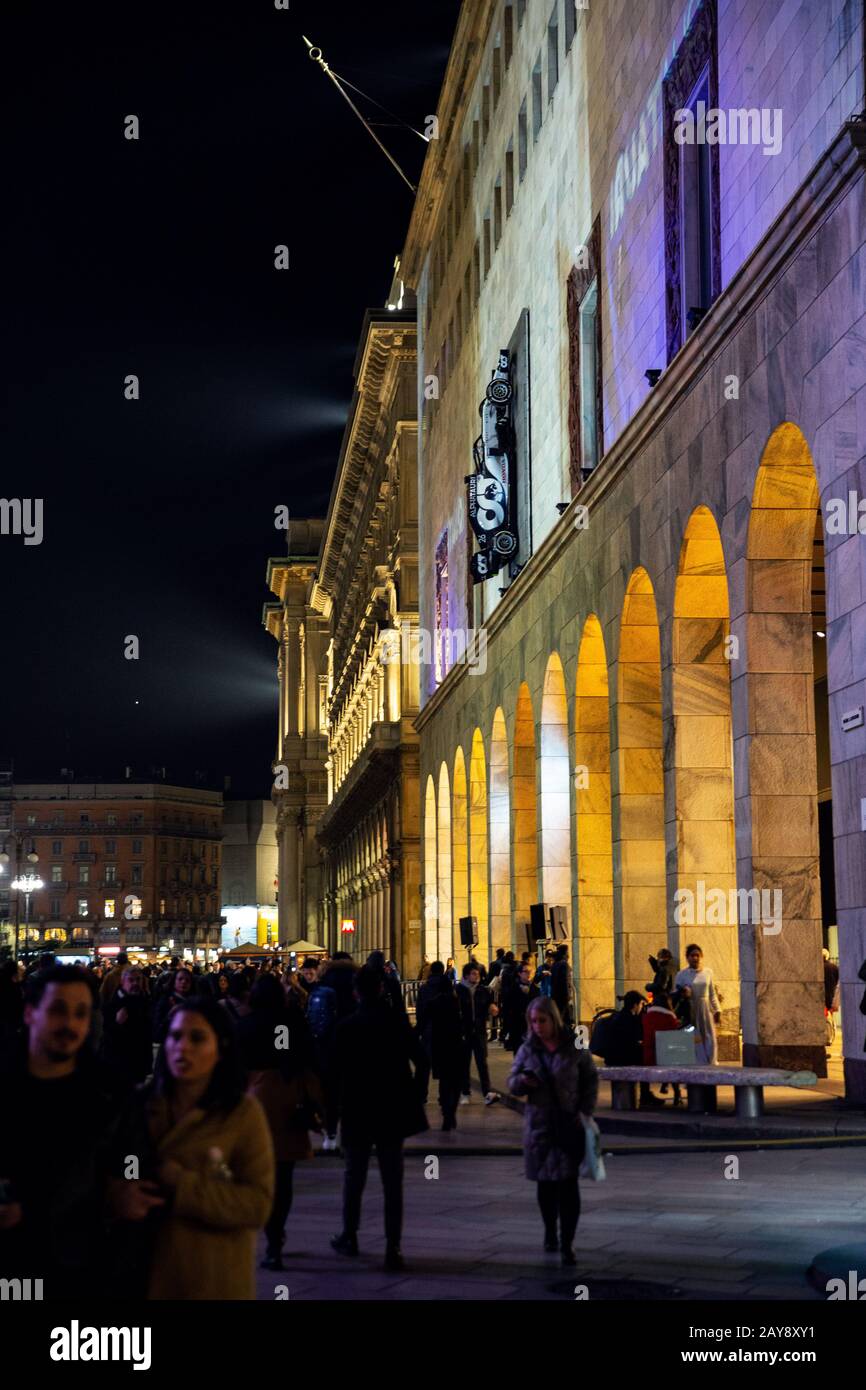 2020 Alpha Tauri AT01 enthüllte an der Seite von La Rinascente in Mailand, Italien - 14. Februar 2020 Stockfoto