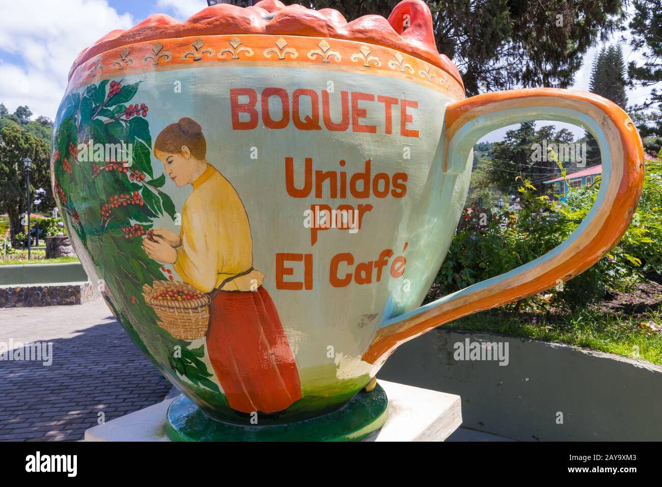 Skulpturen in Form einer Tasse Kaffee Boquete Panama Stockfoto