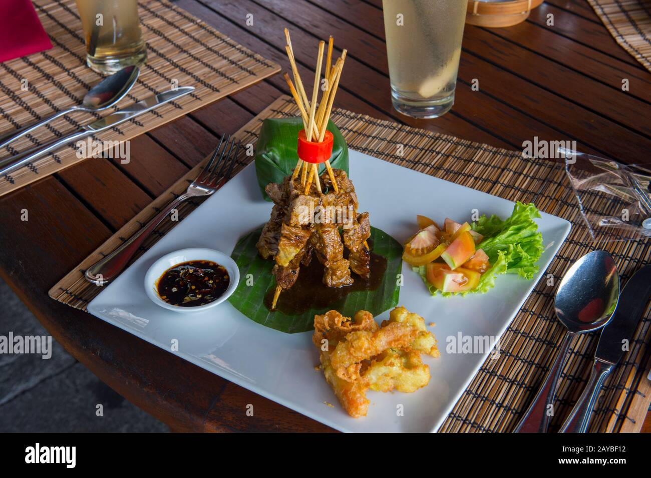 Indonesische Küche in einem Restaurant Castle in Yogyakarta in Java in Indonesien. Stockfoto