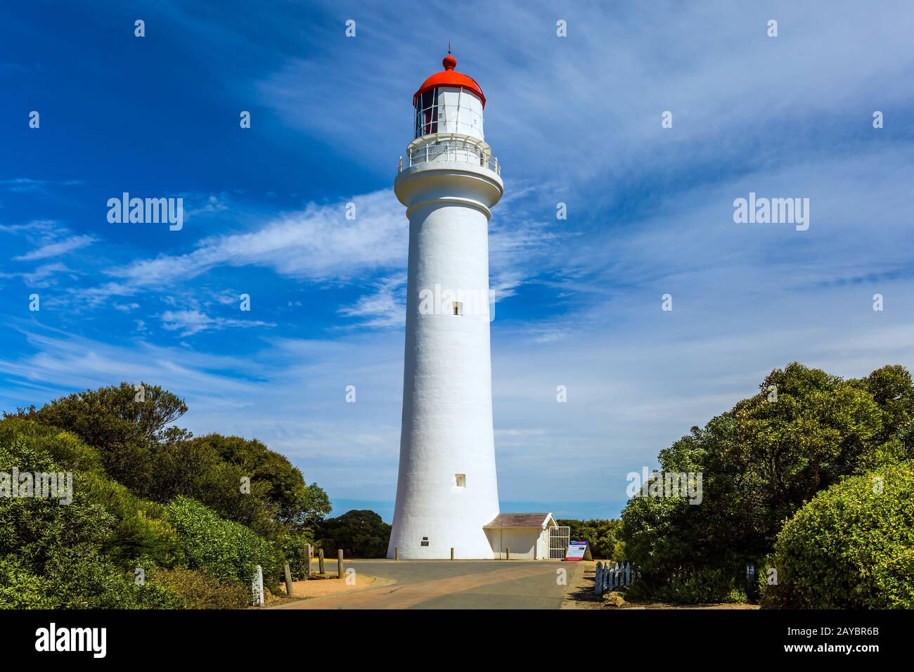 Malerischer weißer Leuchtturm Stockfoto