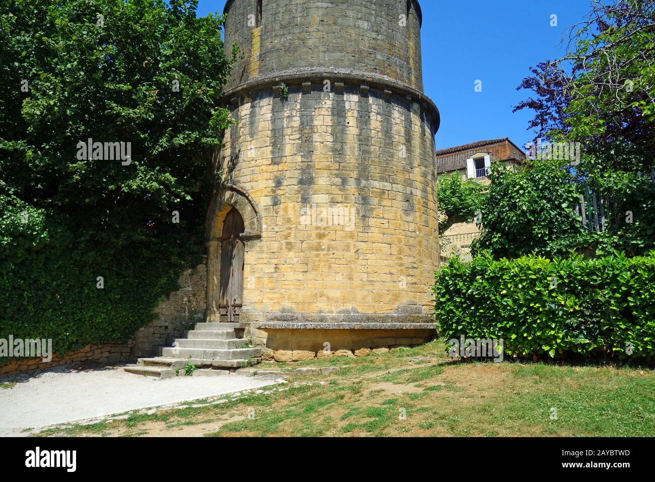 Lanterne des Morts, zylindrischer Turm, tote Laterne, Totenkapelle, Sarlat Stockfoto