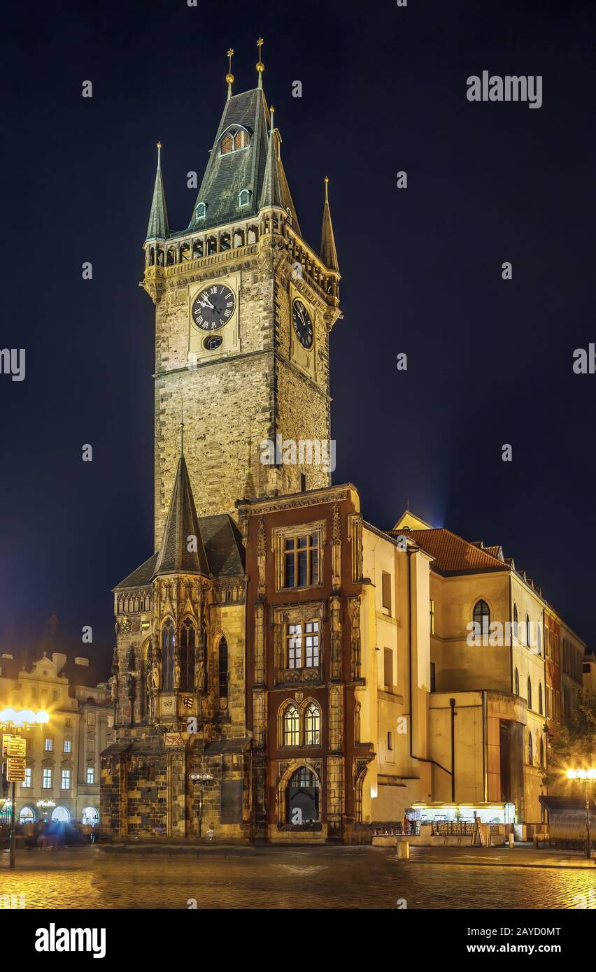 Altes Rathaus in der Nacht, Prag Stockfoto
