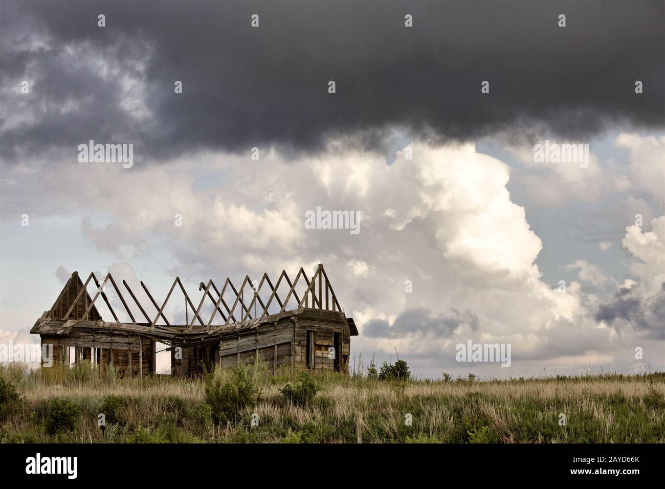 Storm Clouds Canada verlassene Wohnung Stockfoto