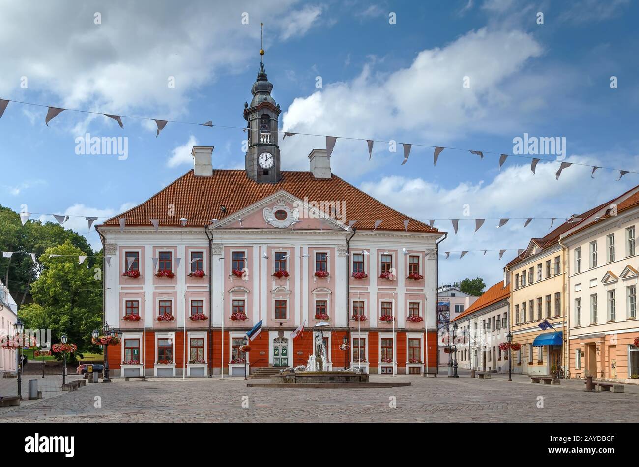 Rathaus von Tartu, Estland Stockfotografie Alamy