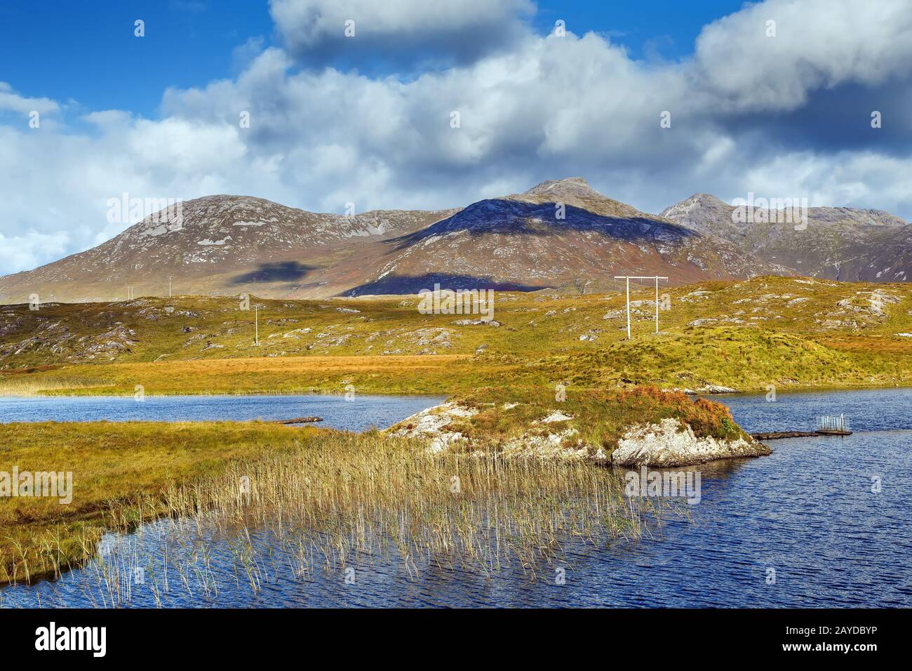 Landschaft mit See im Kreis Galway, Irland Stockfoto