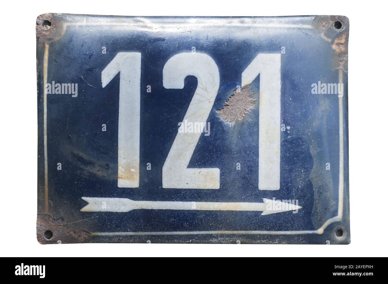 Verwitterte grunge square Metall emailliert Platte auf die Zahl der Straße mit Nummer 121 closeup Stockfoto